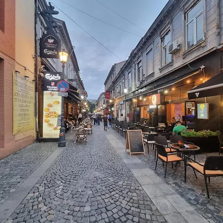 Old Town The Best On Apartamento Bucarest